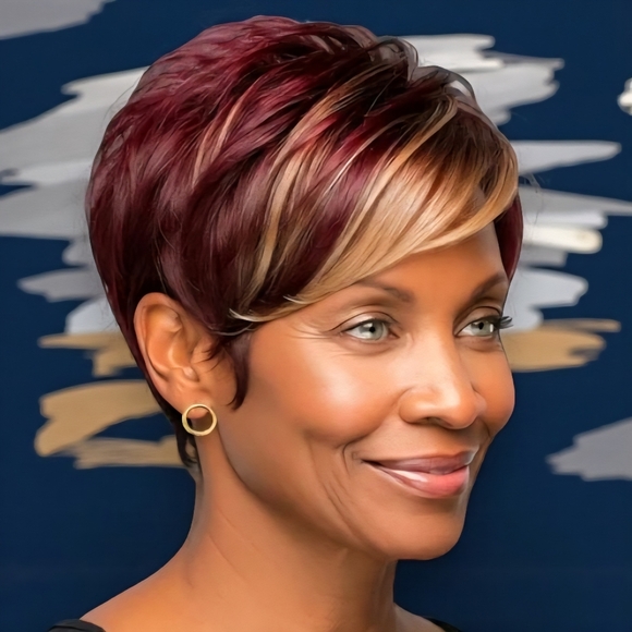 🆕️Versatile OT Buckle Two-Tone Hoop Earrings | 18K Gold Plated Stainless Steel - Picture 7 of 14